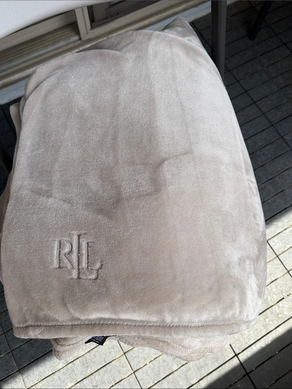 Lauren Ralph Lauren King Size Plush Velvet Throw Blanket
